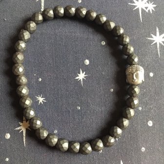 Armband van donker met hematiet met buddha